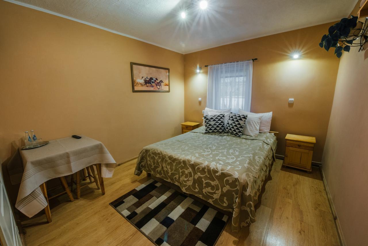 Hotel Orzel Zamość Eksteriør bilde