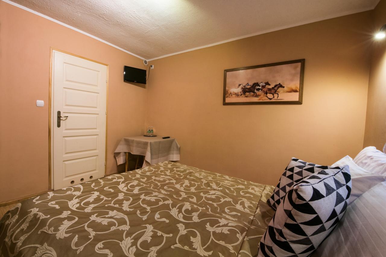 Hotel Orzel Zamość Eksteriør bilde